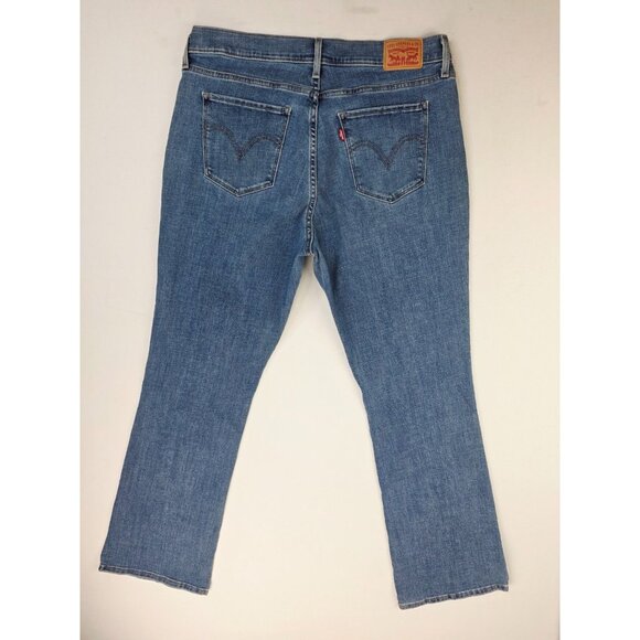 Levi's Size 33X32 Womens Curvy Bootcut Blue Denim 5 Pocket Logo Tag Jeans - Picture 1 of 14